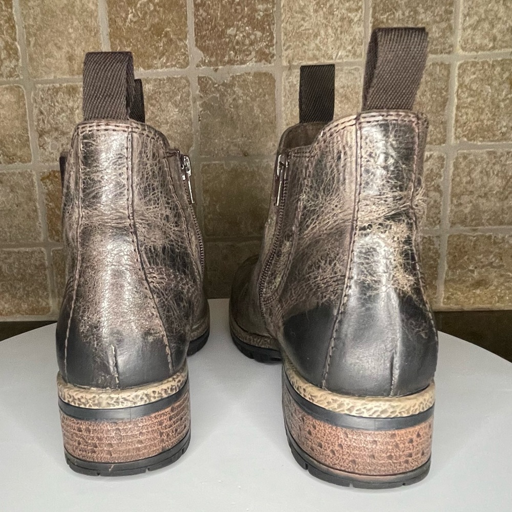 Diba True Say So Vintage Distressed Leather Black Chelsea Ankle Boot Size 9.5 - Picture 10 of 16